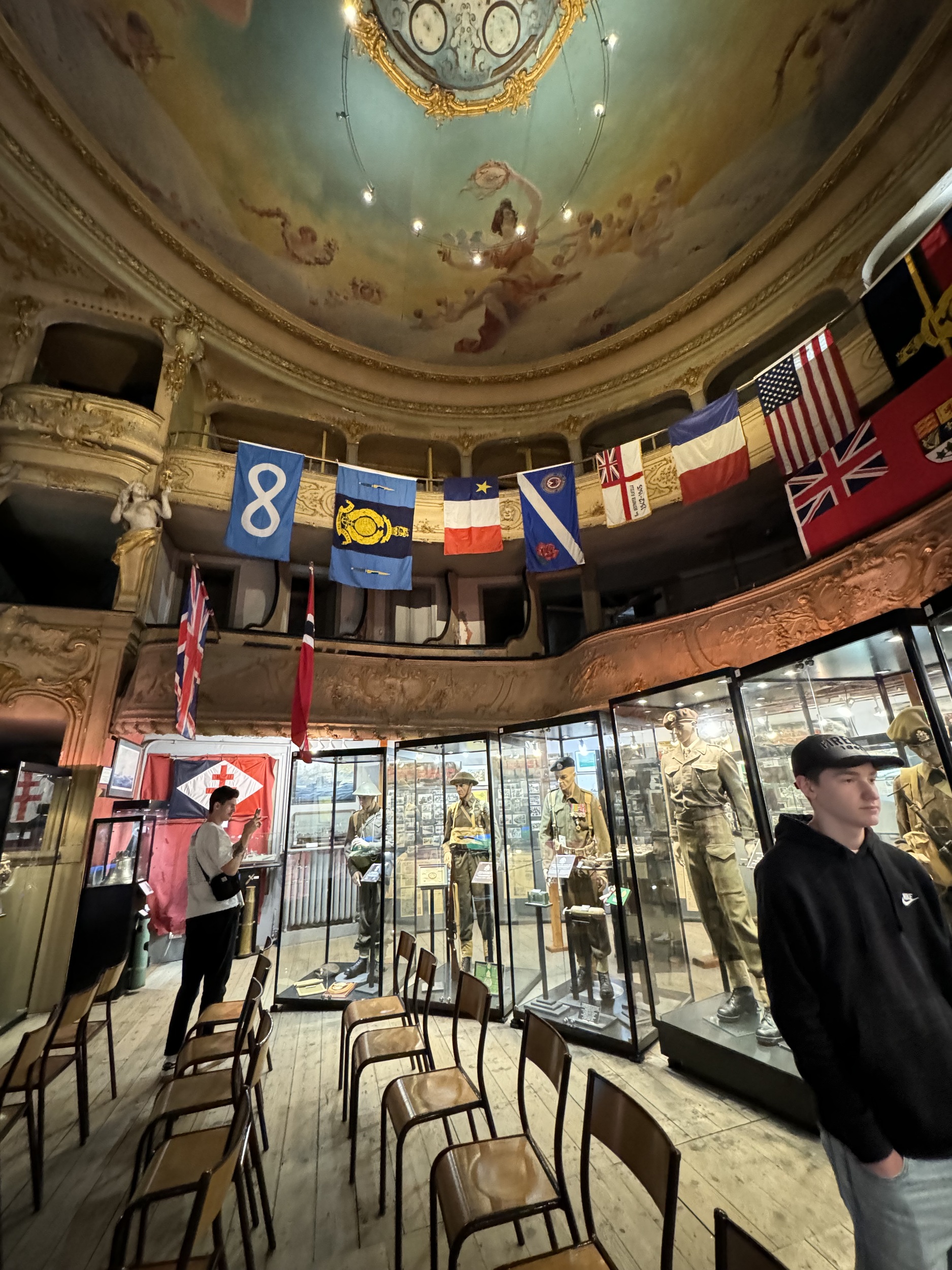 COL-CHA-B (1088).jpg