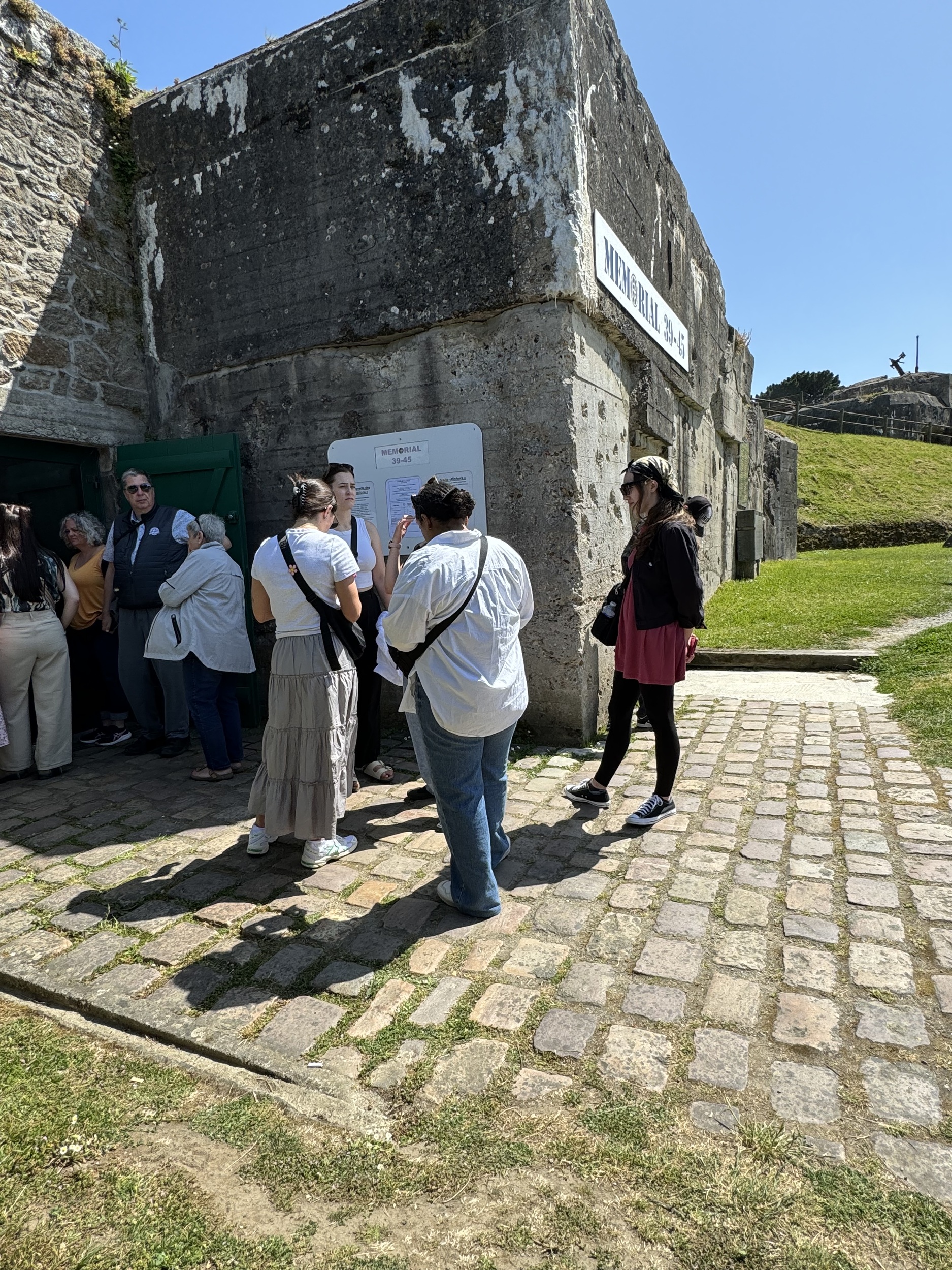 COL-CHA-B (1300).jpg