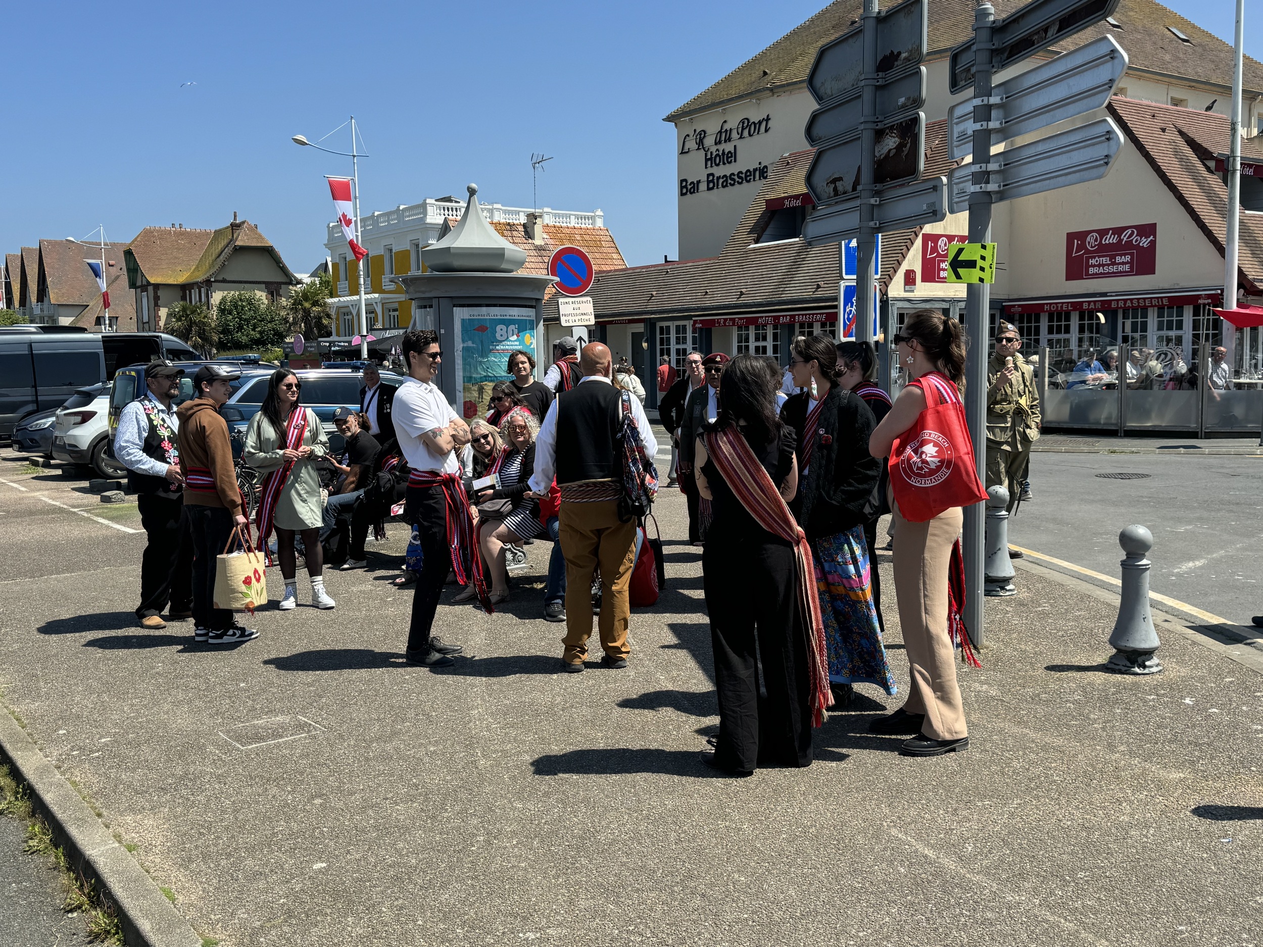 COL-CHA-B (1323).jpg