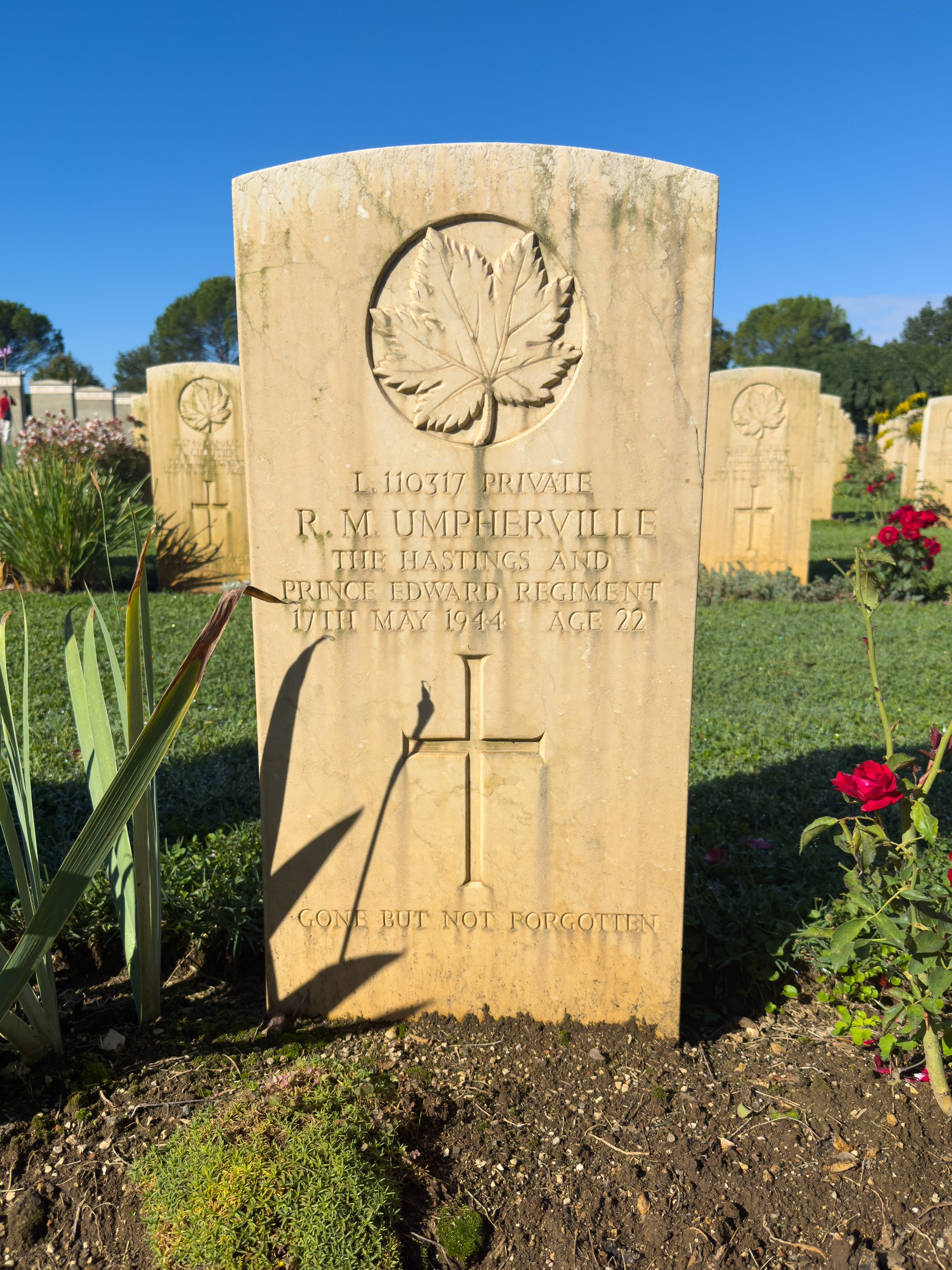 Umpherville-Robert M-Pvt-MB-IT-Cassino 3 by 4.jpg